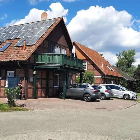 Ferienhaus Sasse Ferienwohnungen Mit Garten & Grill Molschow Exterior photo
