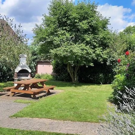 Ferienhaus Sasse Ferienwohnungen Mit Garten & Grill Molschow Exterior photo
